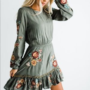 CAMEY DRESS IN OLIVE